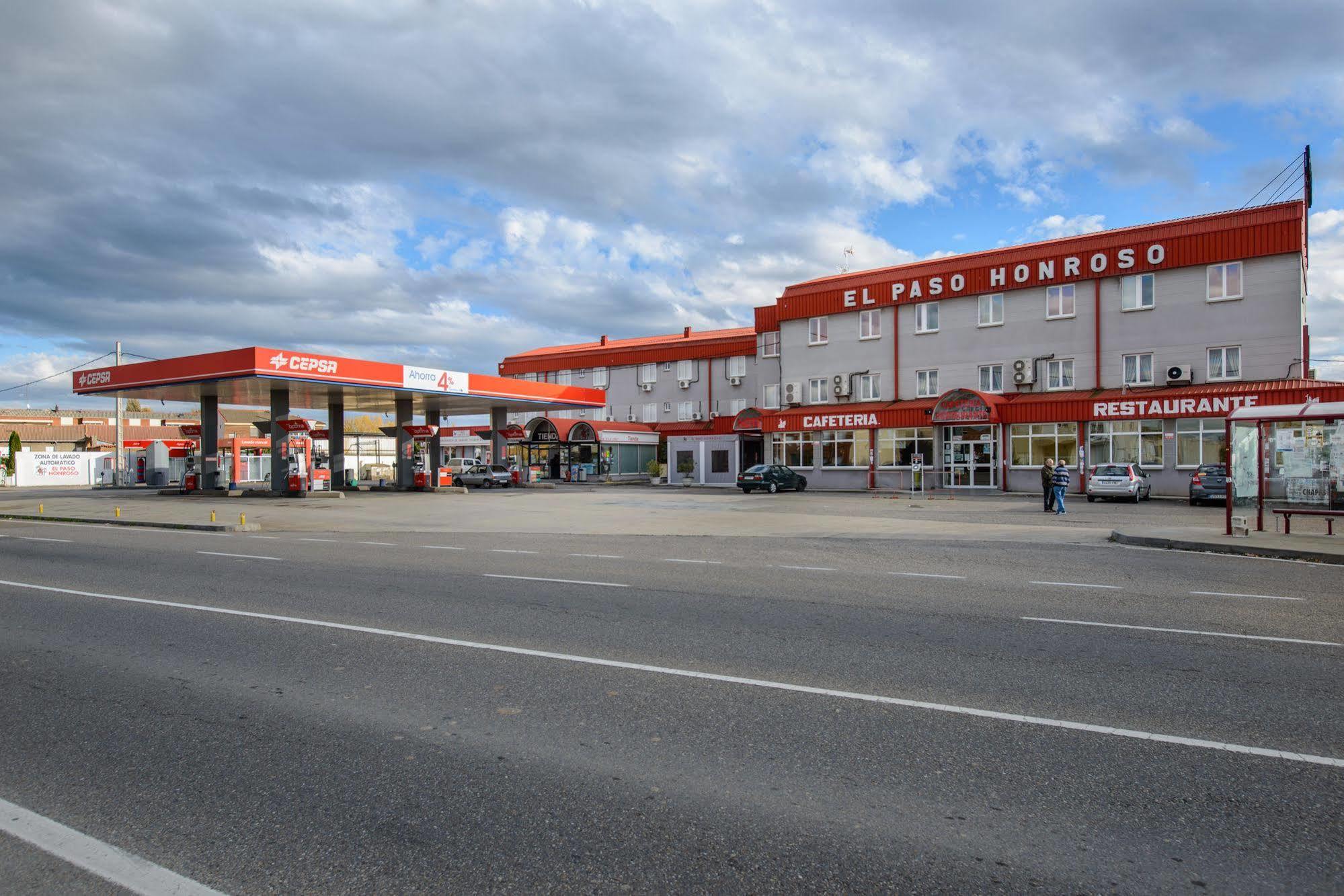 Hotel El Paso Honroso Hospital de Órbigo Eksteriør bilde